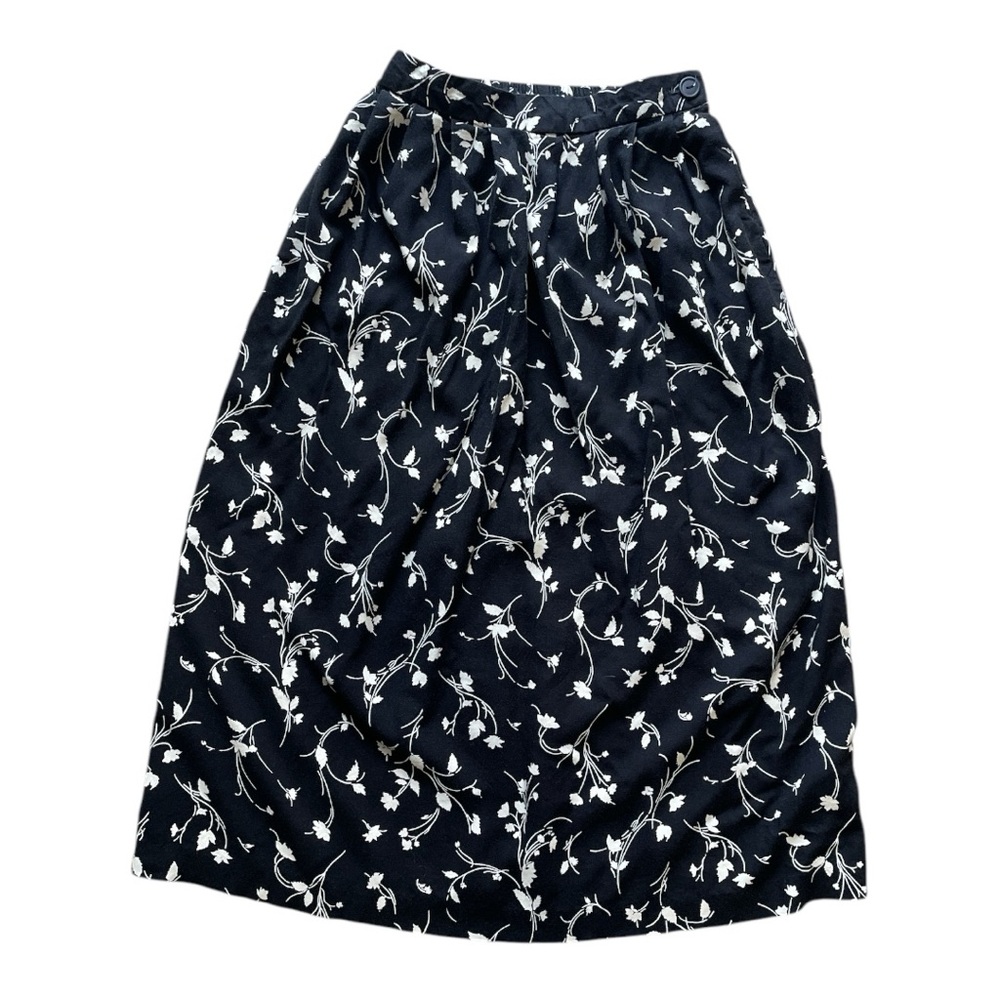 Vintage Floral Black and White Skirt Elastic Waist Button Closure Pockets y2k